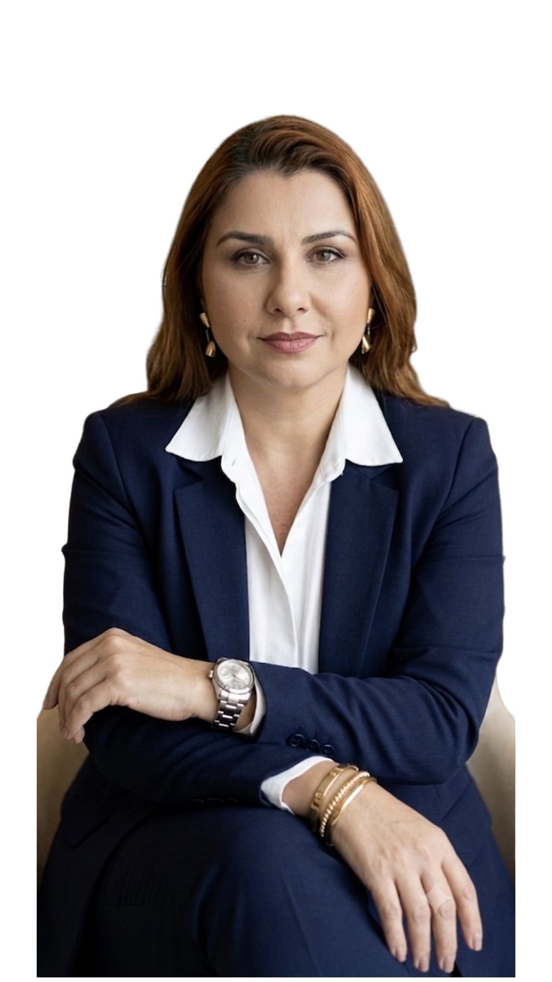 Eliane dos Anjos, psicóloga e fundadora da Árbis, de terno azul-marinho.